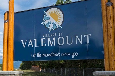 New homes for women, child care spaces under construction in Valemount