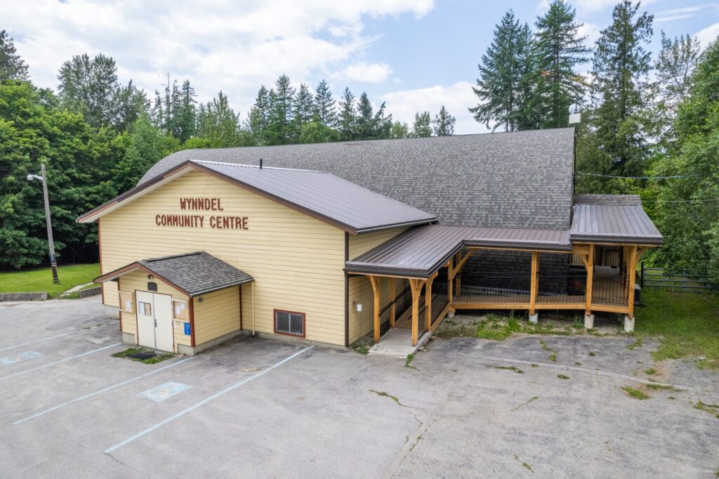 A hall becomes more welcoming for seniors