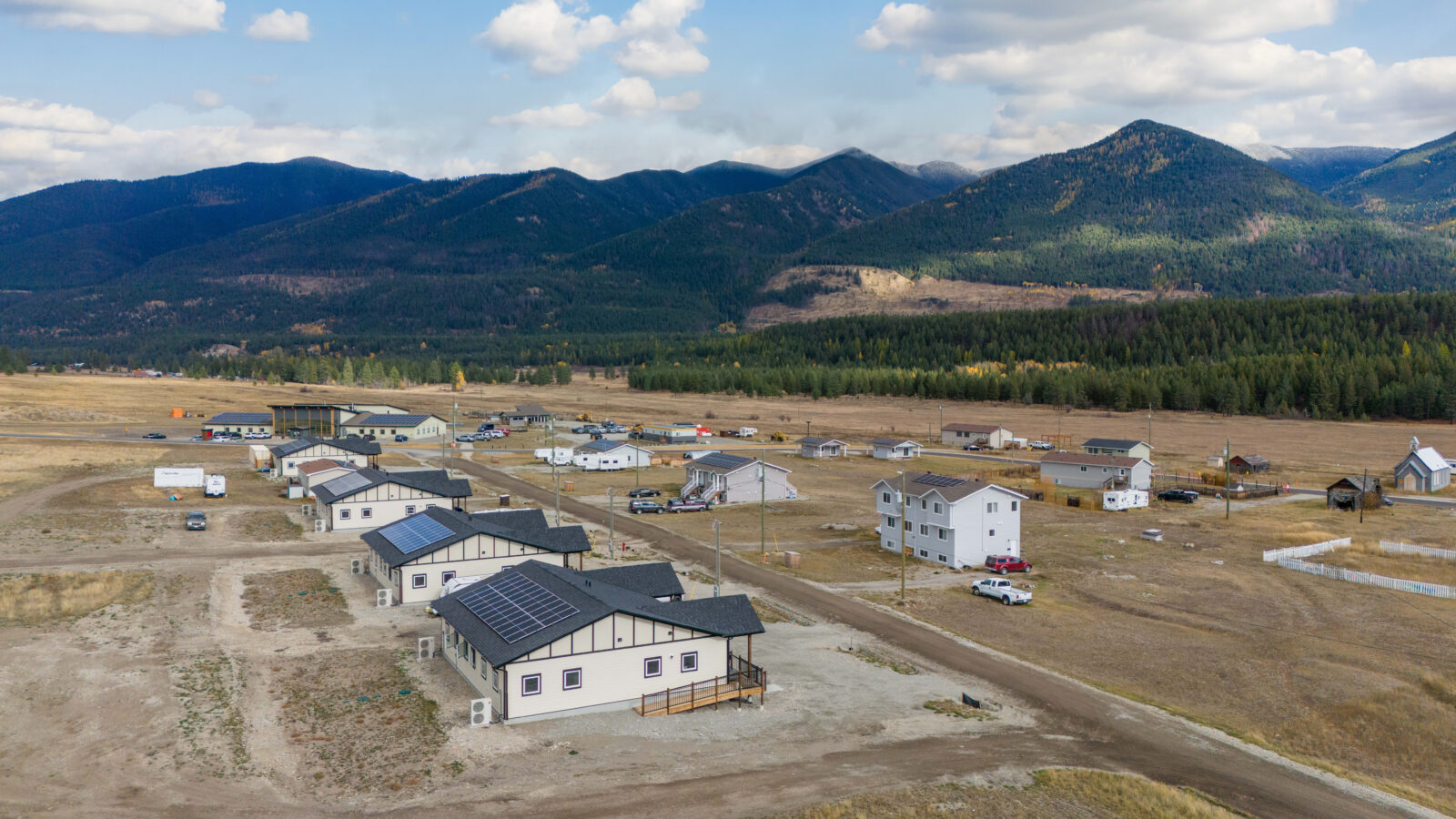 Yaq̓it ʔa·knuqⱡi’it adds affordable homes 